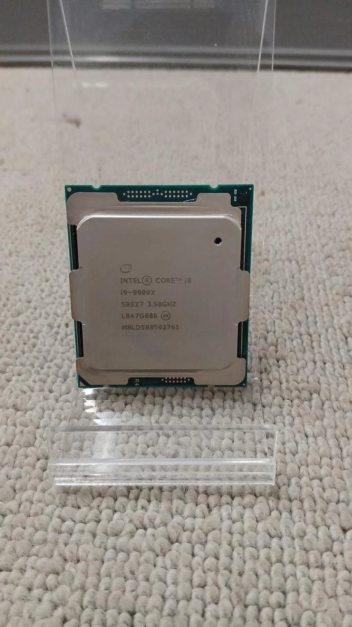 Intel CPU i9-9900X 3.5 GHz