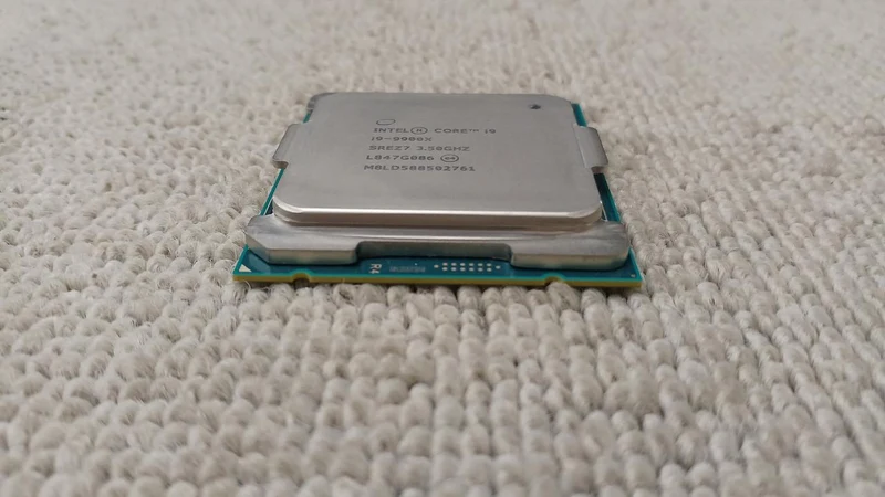 Intel CPU i9-9900X 3.5 GHz