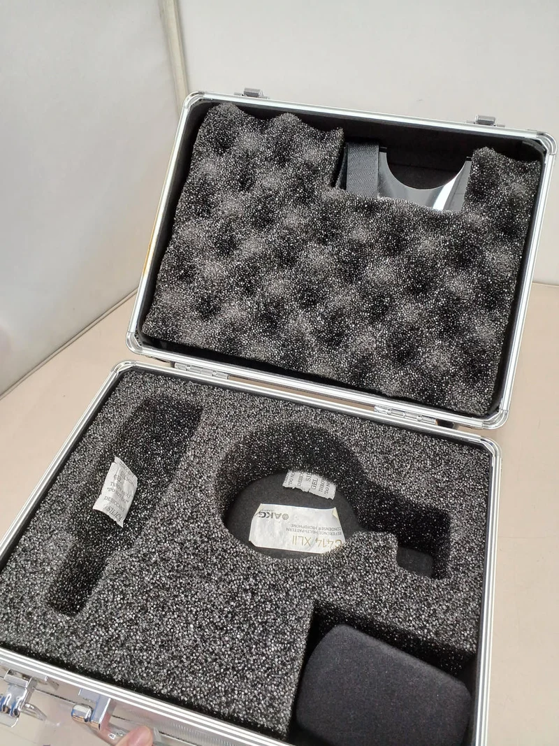 AKG Kondensatormikrofon C414 XL II