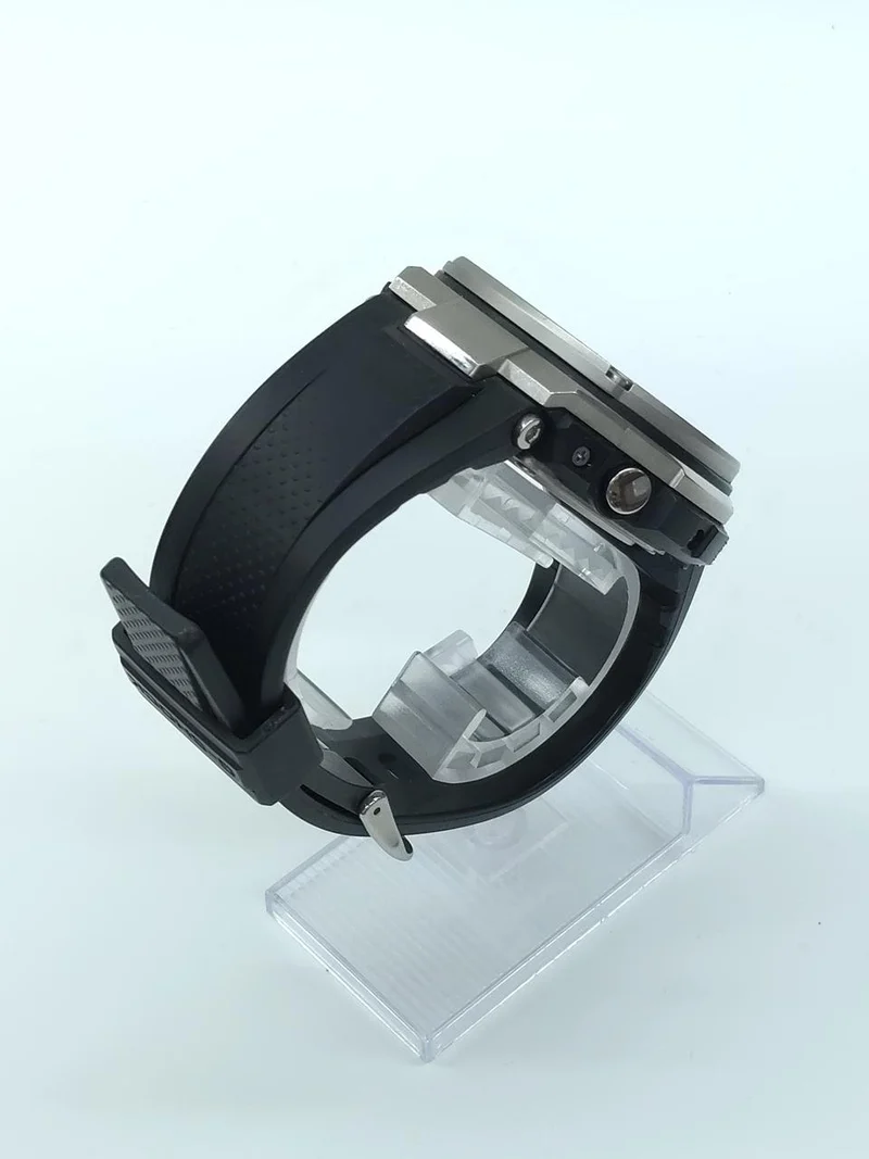 CASIO G-SHOCK GST-W110