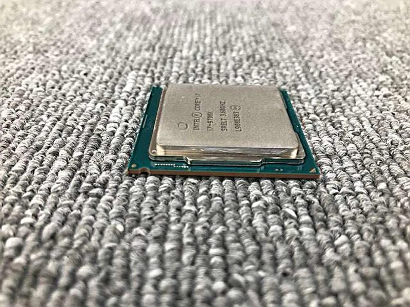 Intel Core i7 i7-9700K