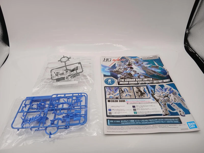 BANDAI HG 1/144 Unicorn Gundam Passability