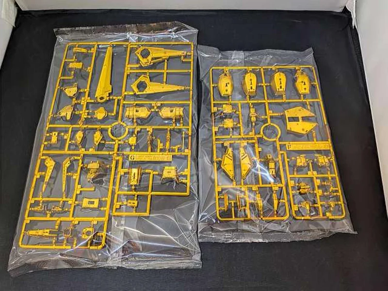 BANDAI Hyaku Shiki VER.2.0 Gundam Base Limited MG 1/100