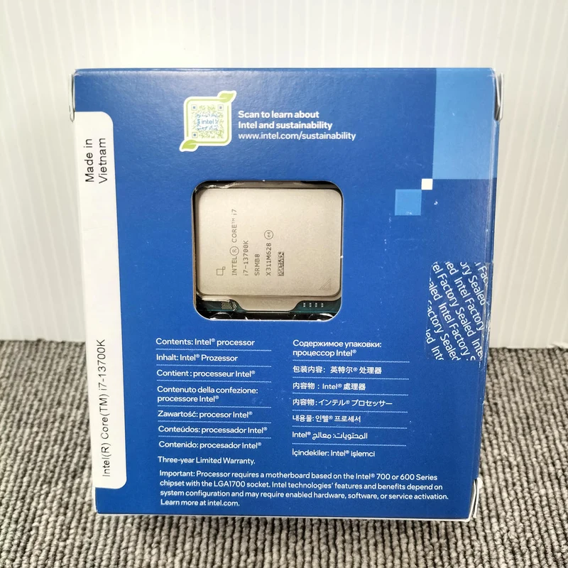 Intel [16 Kerne, 24 Threads] Intel i7-13700K Core i7-13700K