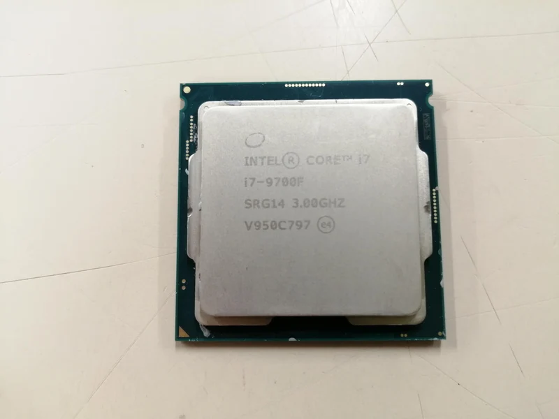 Intel CPU i7-9700F