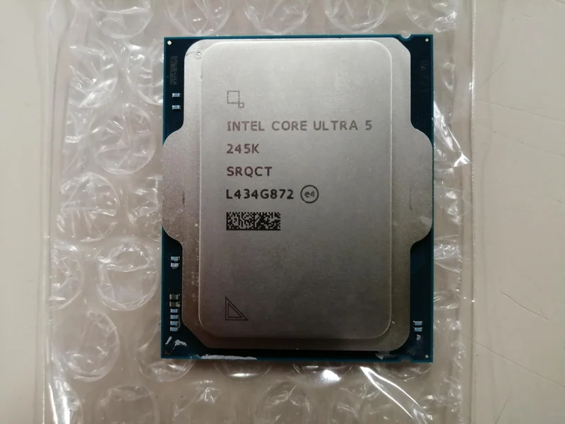 Intel Core Ultra 5 245K CPU