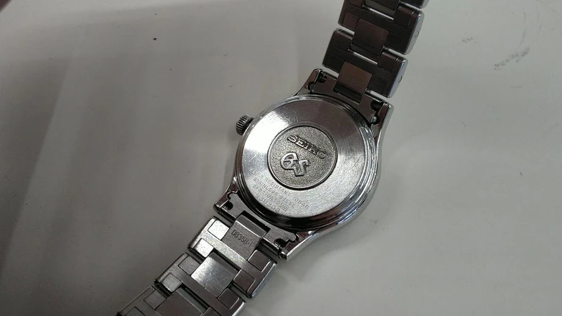 SEIKO Quartz 3F81-0A10