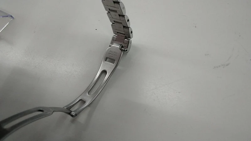 SEIKO Quartz 3F81-0A10
