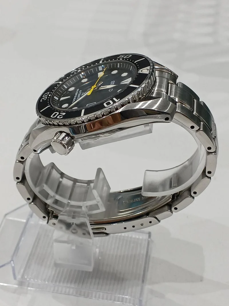 SEIKO Uhr 6R15-00E1