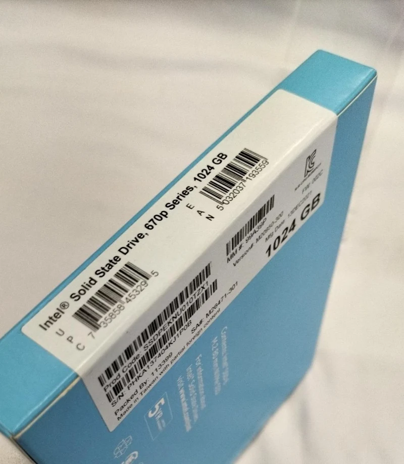 Intel M.2 SSD SSDPEKNU010TZX1