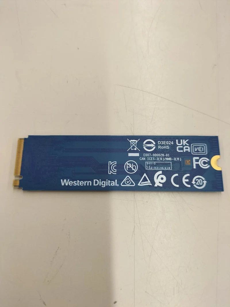 WESTERN DIGITAL NVME 250GB WDS250G3B0C