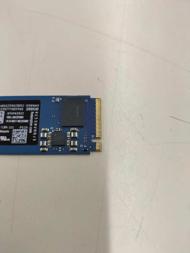WESTERN DIGITAL NVME 250GB WDS250G3B0C