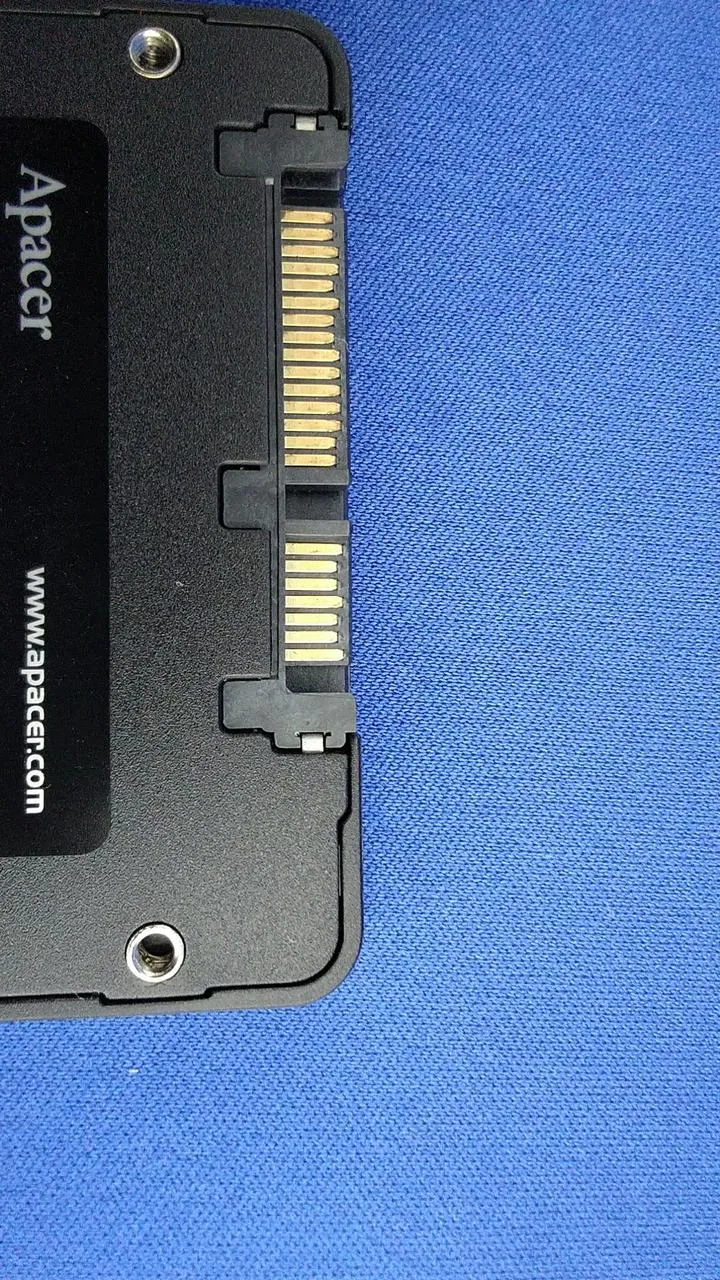 [SCHROTT] APACER SSD 2.5" Solid-State-Drive