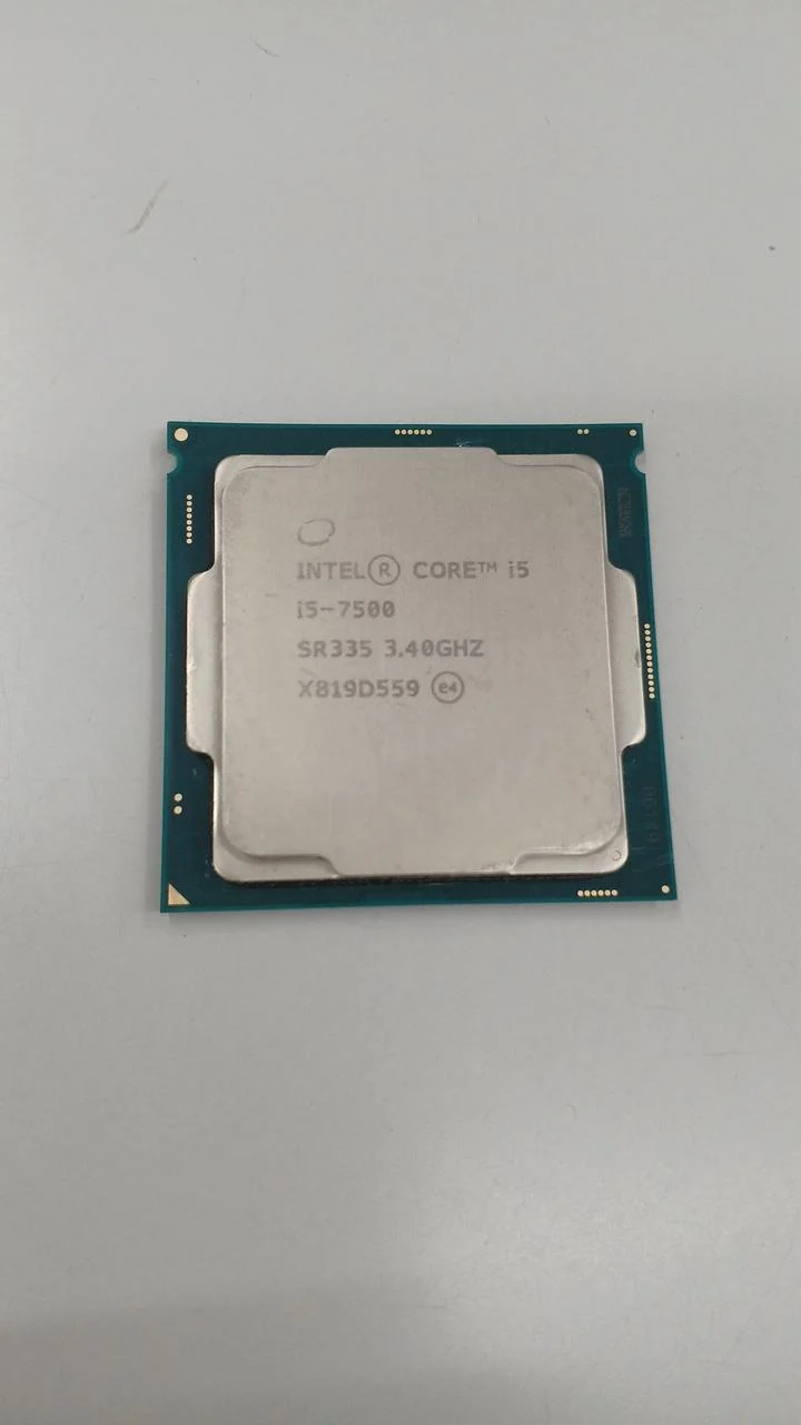 Intel-Set mit 4 CPUs, Core i5-7500 @ 3.40 GHz