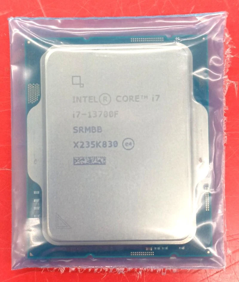 Intel Core i7-13700F CPU