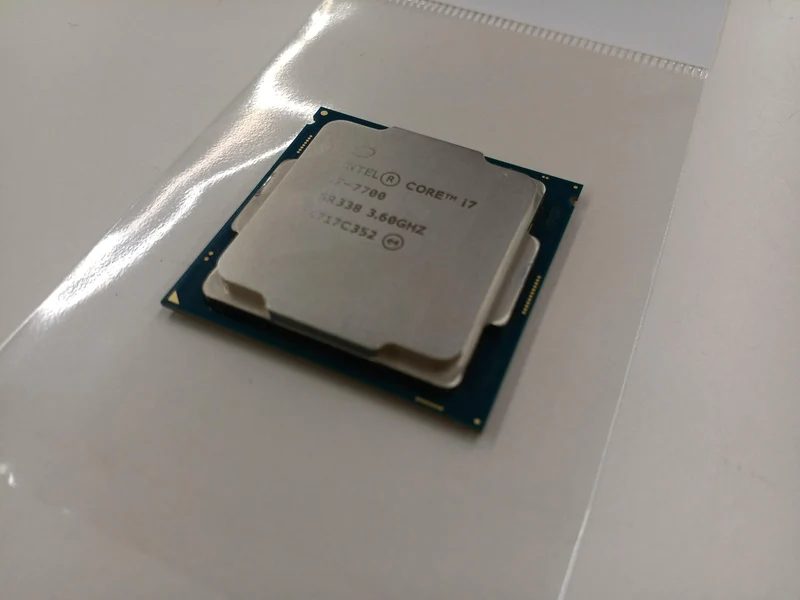 Intel CPU Core i7-7700 @ 3.60 GHz SR338