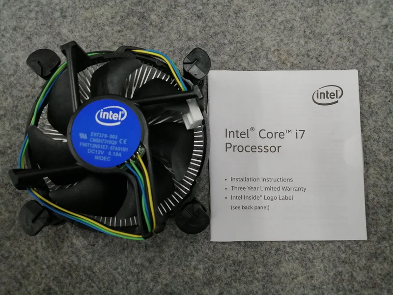 Intel Core i7-7700 CPU