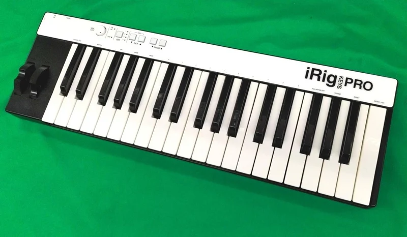 IK MULTIMEDIA MIDI-Keyboard IRIG KEYS PRO
