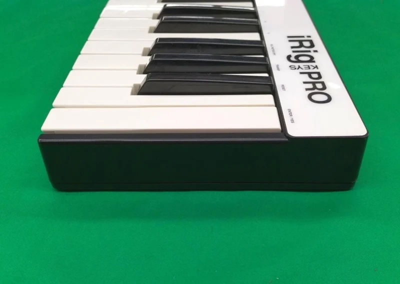 IK MULTIMEDIA MIDI-Keyboard IRIG KEYS PRO