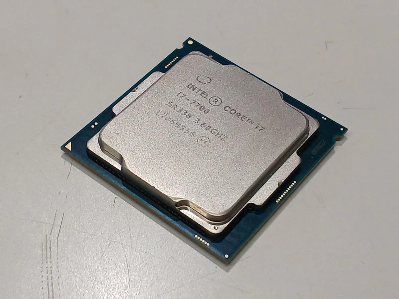 Intel Core i7-7700 CPU