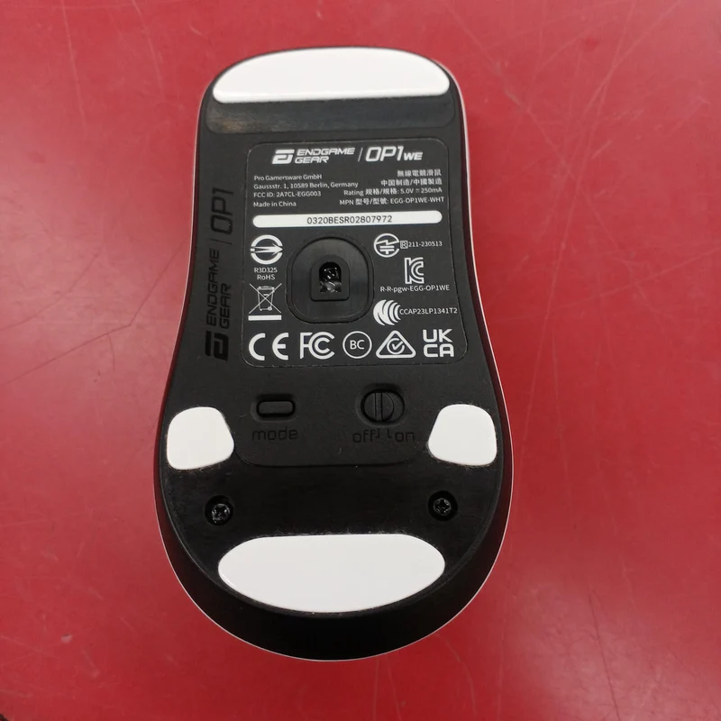 ENDGAME GEAR Gaming-Maus OP1WE