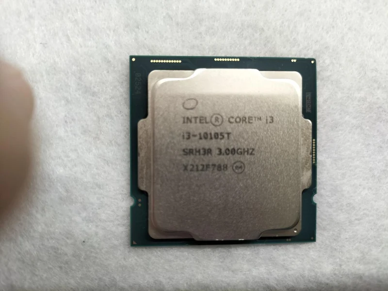 Intel Core i3 Core i3-10105T