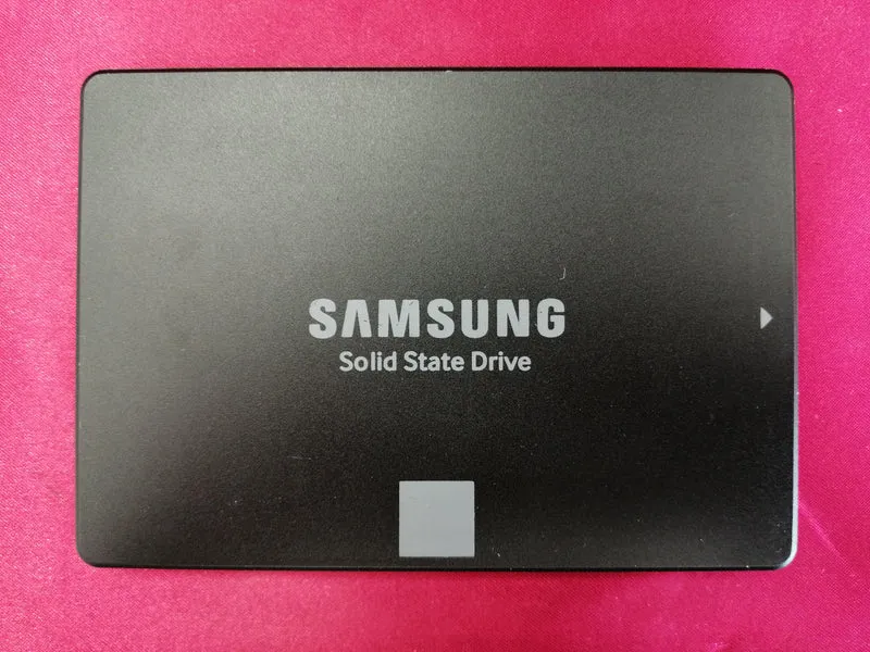 SAMSUNG SSD MZ-750120
