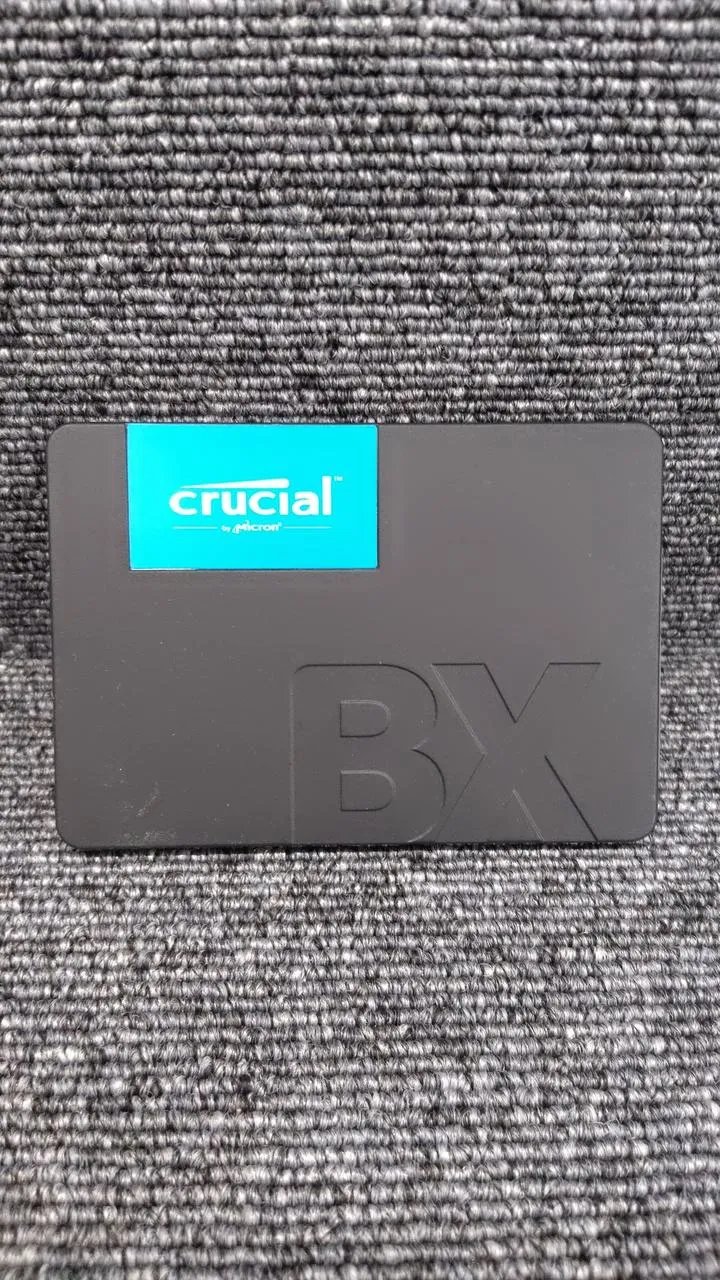 CRUCIAL SSD CT240BX500SSD1