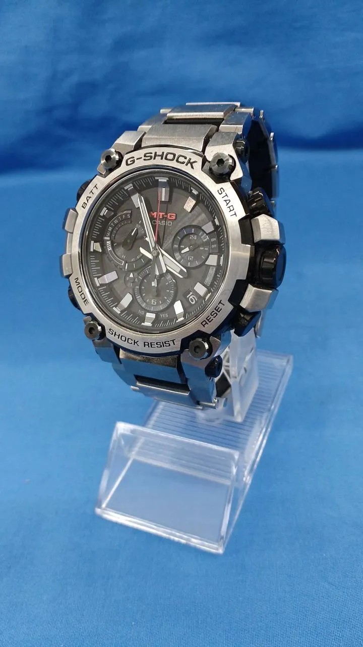 CASIO Solar-Funkarmbanduhr MTG-B3000D-1AJF