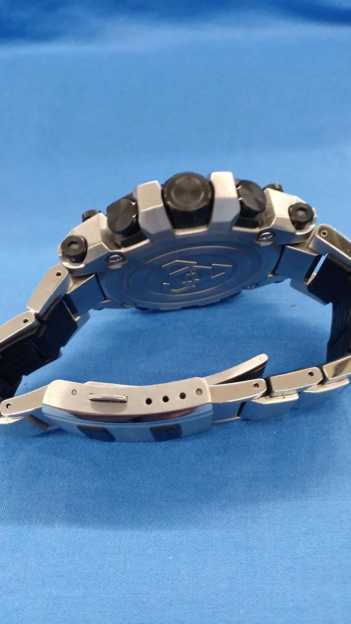 CASIO Solar-Funkarmbanduhr MTG-B3000D-1AJF