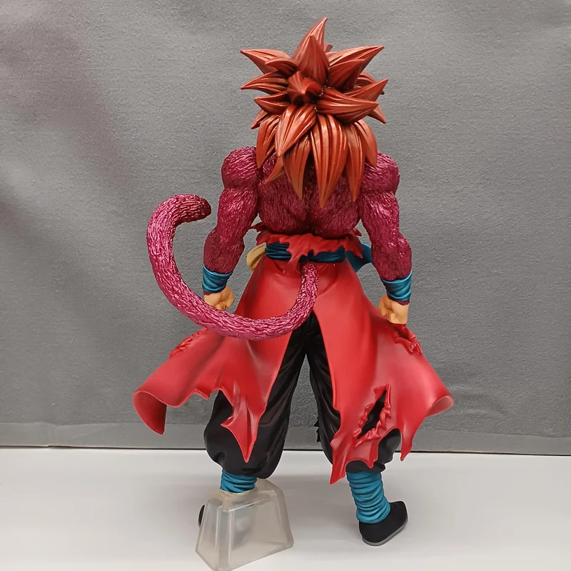 BANDAI Super Full Power Saiyan 4: Limit Break Son Goku: Xeno