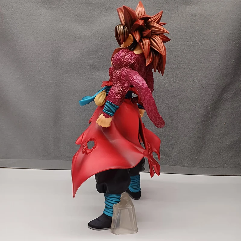 BANDAI Super Full Power Saiyan 4: Limit Break Son Goku: Xeno