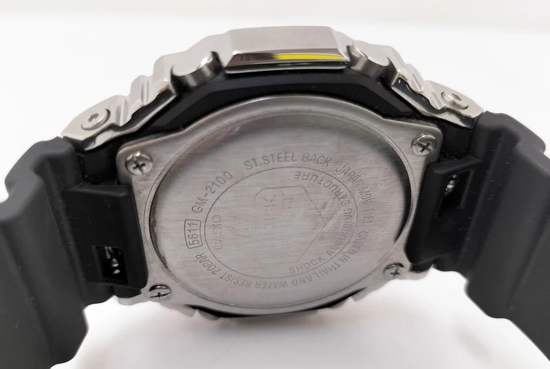CASIO G-SHOCK GM-2100