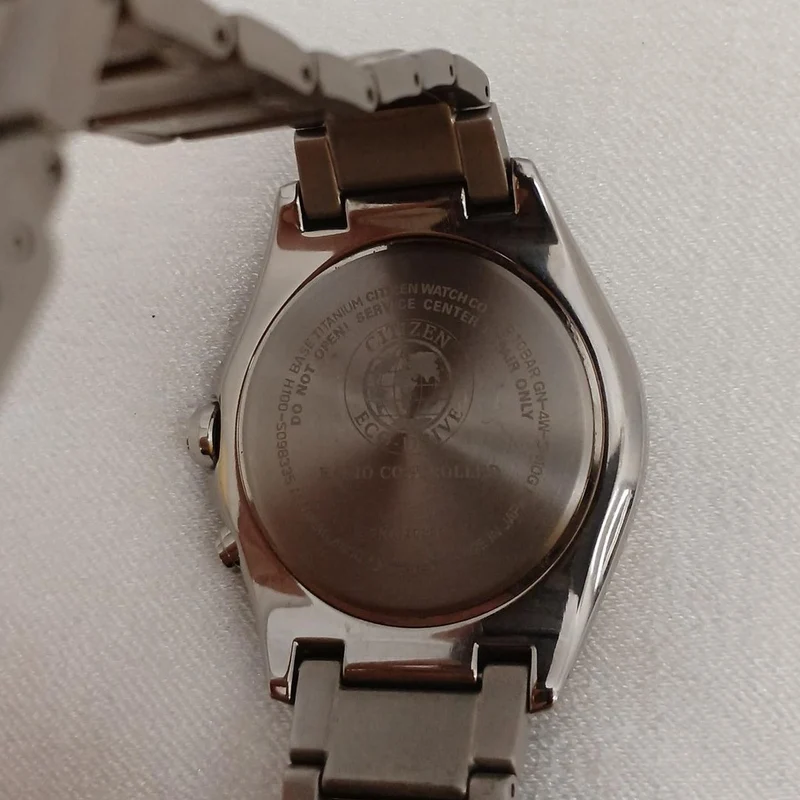 CITIZEN Eco-Drive H100-S098335