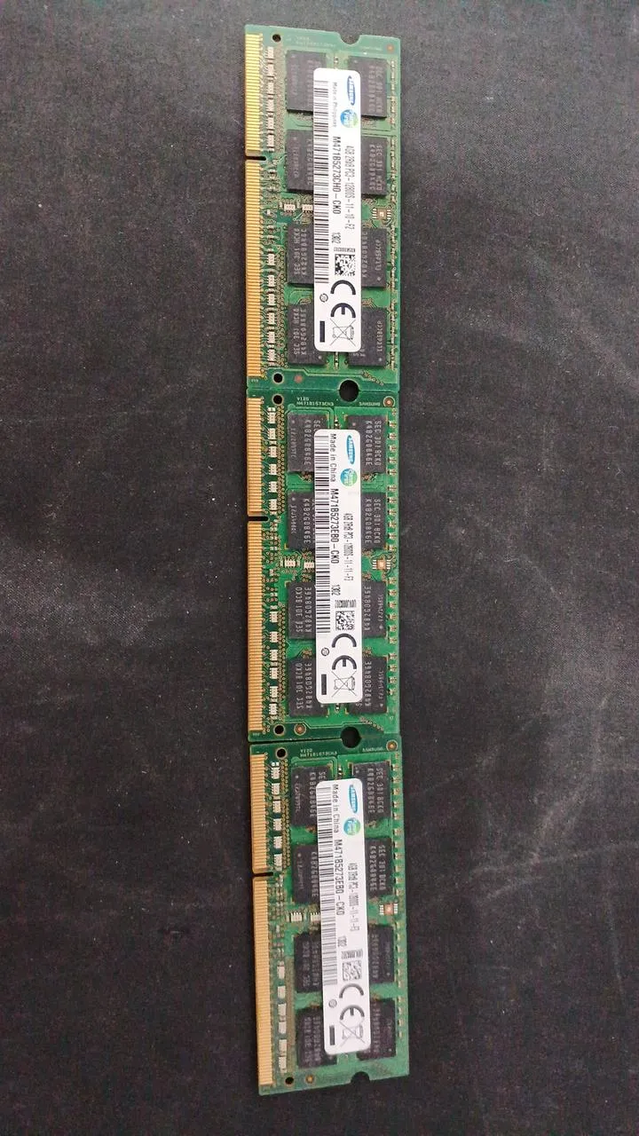 SAMSUNG DDR3 Laptop-Speicher 4 GB 11 Discs DDR3 PC3L-12800S