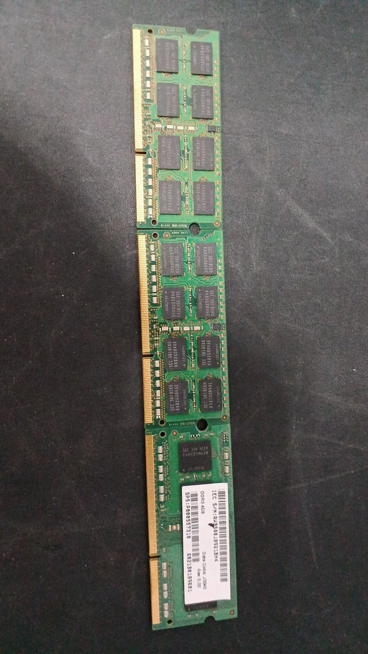 SAMSUNG DDR3 Laptop-Speicher 4 GB 11 Discs DDR3 PC3L-12800S