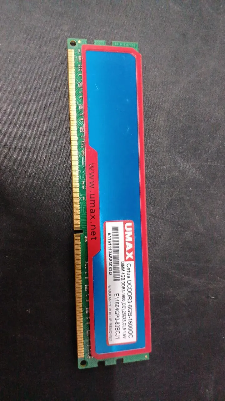 UMAX DDR3-Speicher 16 GB (4 Module à 4 GB) DCDDR3-8GB-1600OC
