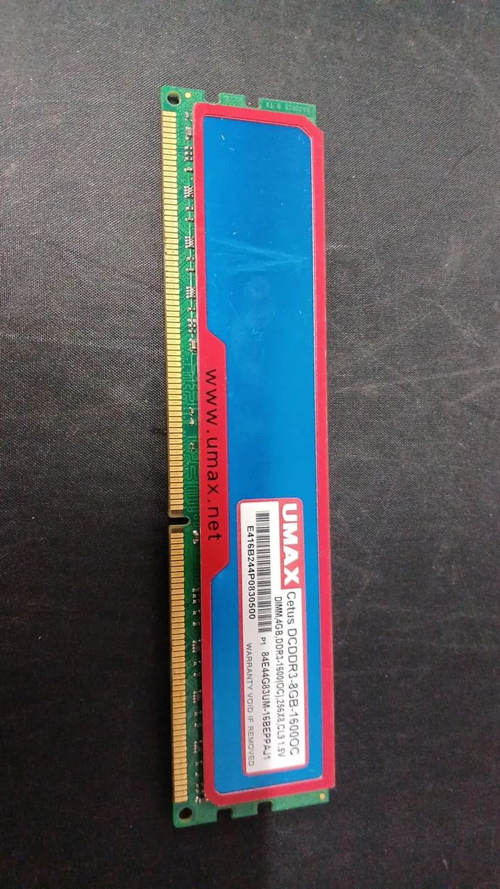 UMAX DDR3-Speicher 16 GB (4 Module à 4 GB) DCDDR3-8GB-1600OC