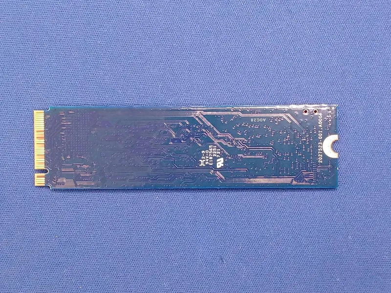 KINGSTON SSD OM8PGP41024Q-AQ