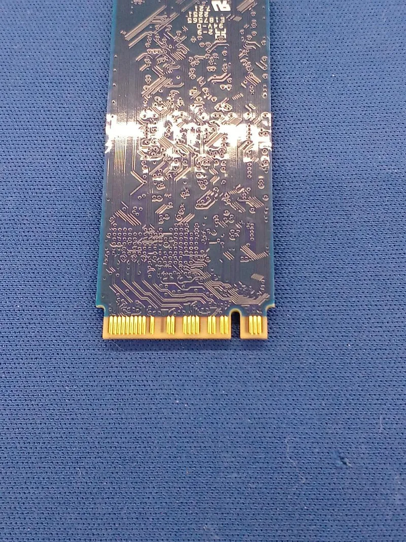 KINGSTON SSD OM8PGP41024Q-AQ