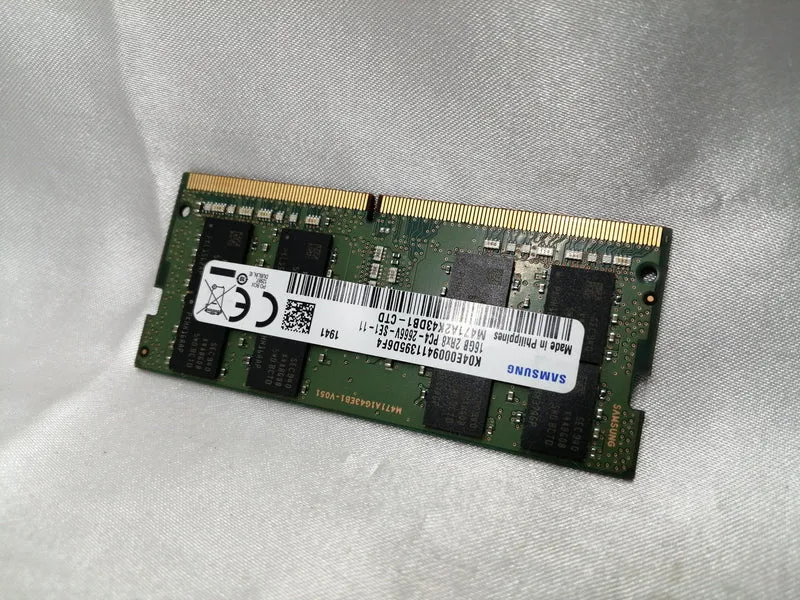 SAMSUNG Speicher M471A2K43DB1-CTD