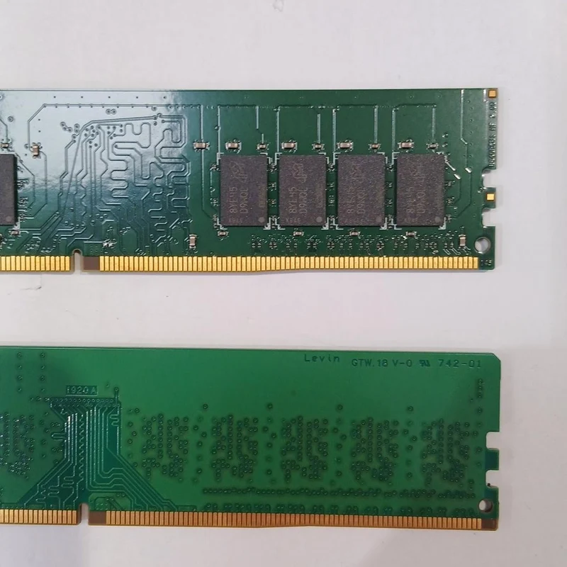 [SCHROTT] CRUCIAL DDR4-2400 MHz 8 GB × 2 Chips CT8G4DFD824A M16FE