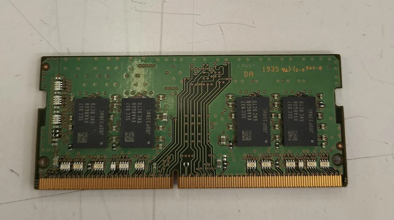 SAMSUNG Speicher M471A1K43CB1-CTD