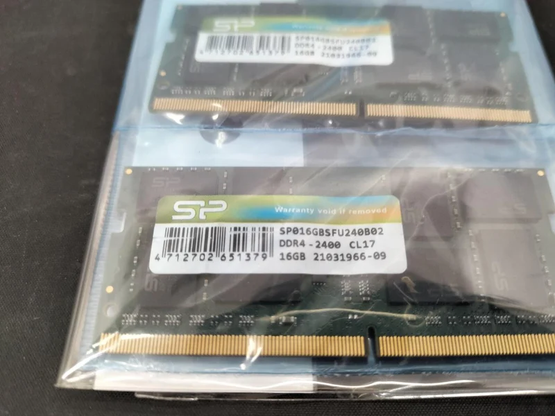 SILICON POWER DDR4-Speicher 32 GB (16 GB × 2) SP016GBSFU240B02