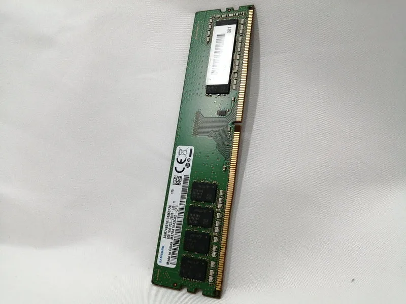 SAMSUNG Speicher M37A1K43CB2-CRC