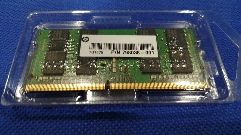 SAMUSUNG Arbeitsspeicher 16 GB 2RX8 PC4-2133P