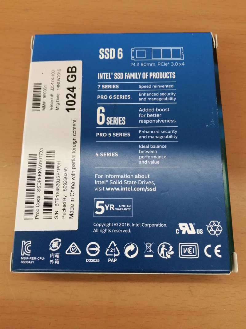 Intel SSD 1024 GB