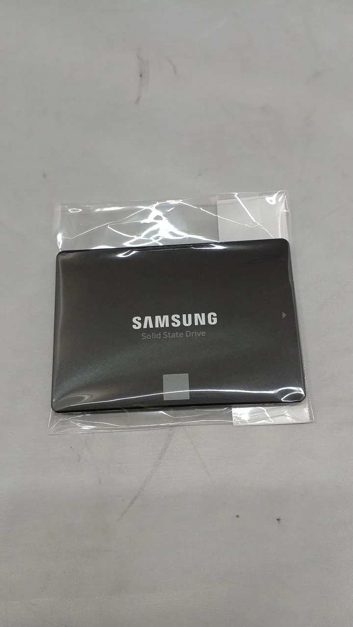 SAMSUNG 2.5-Zoll SSD 500 GB MZ-77E500