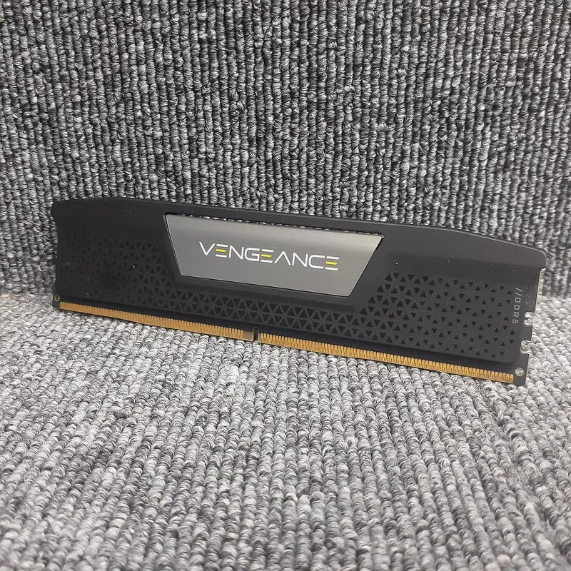 CORSAIR Arbeitsspeicher CMK32GX5M2B5600C36