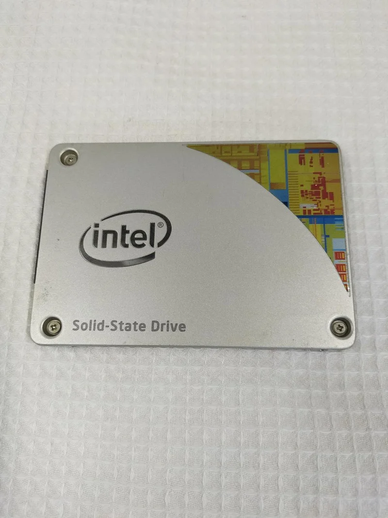 Intel 2.5"-SSD SSDSC2BW120A4